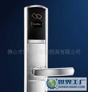 聯(lián)網(wǎng)式一卡通感應(yīng)鎖與磁卡鎖 現(xiàn)代酒店鎖具的智能升級(jí)與五金應(yīng)用